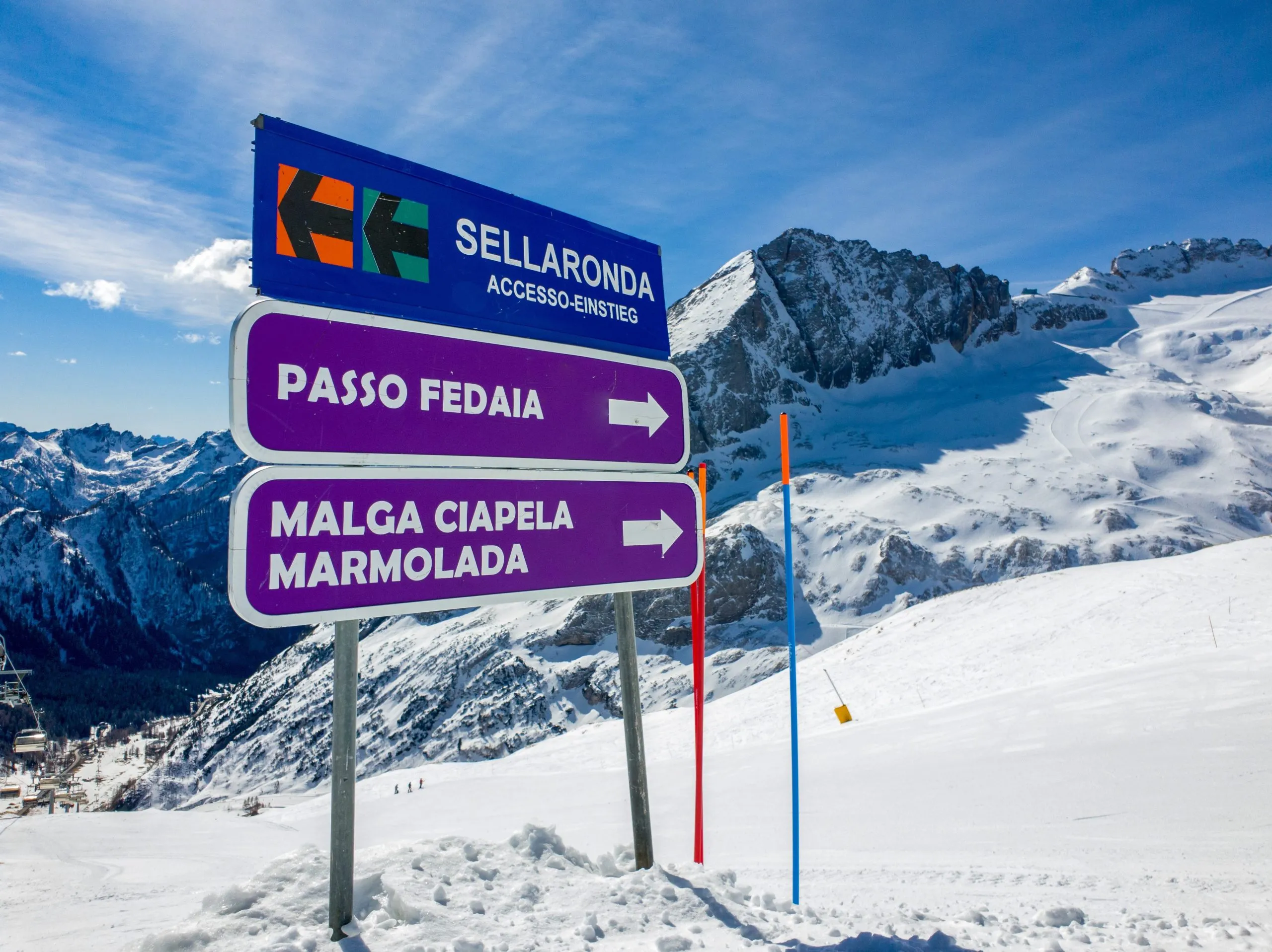 You will get all the directions you need on skiing holidays with Ski Holidays Dolomites